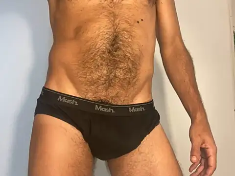 JoaoLenhador online show from 3, 2, 2025