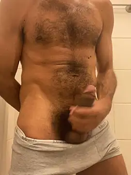 JoaoLenhador online show from 27, 2, 2025