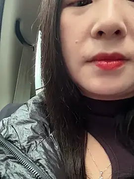 SSSniang- online show from 15, 1, 2025