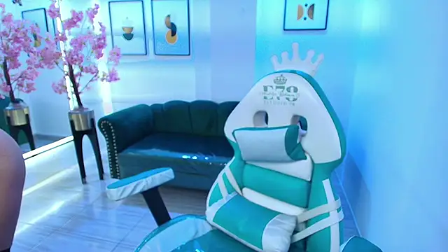 Arianna sweeet online show from 6, 1, 2026