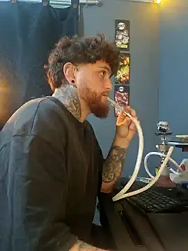 Ragnar Larssen online show from 10, 1, 2025