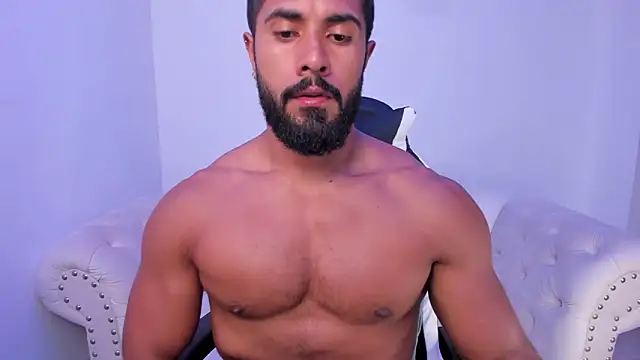 Santiago huntt online show from 7, 10, 2025