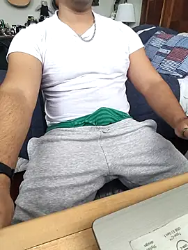 Snapshot of pitorico_bb chatting on 2, 12, 2025 pitorico bb online show from 2, 12, 2025