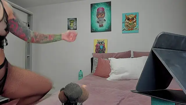 Snapshot of NNNoire chatting on 1, 4, 2026 NNNoire online show from 1, 4, 2026