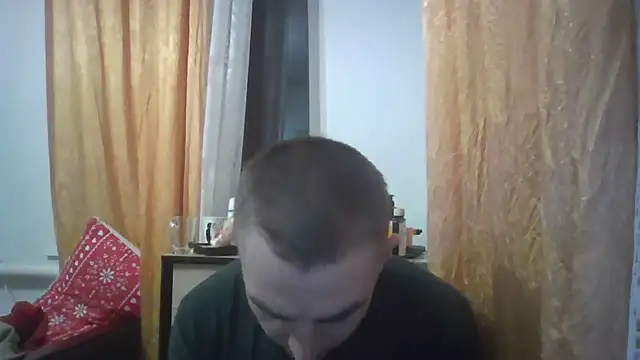 Snapshot of ParaFox chatting on 14, 1, 2025 ParaFox online show from 14, 1, 2025