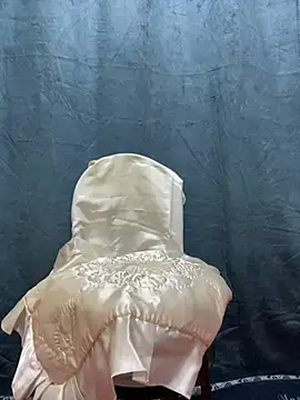 Snapshot of Maya_mimi chatting on 13, 1, 2025 Maya mimi online show from 13, 1, 2025