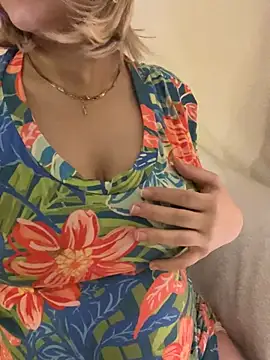 Snapshot of Maya_mimi chatting on 14, 1, 2026 Maya mimi online show from 14, 1, 2026