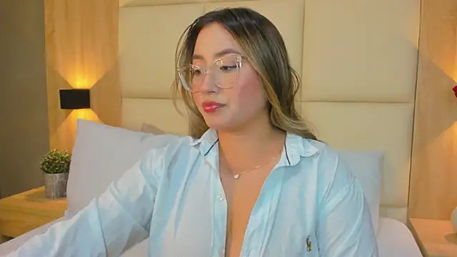 antonella cutie  online show from 17, 12, 2025