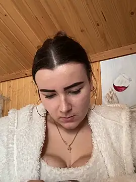 mewKate online show from 3, 3, 2026