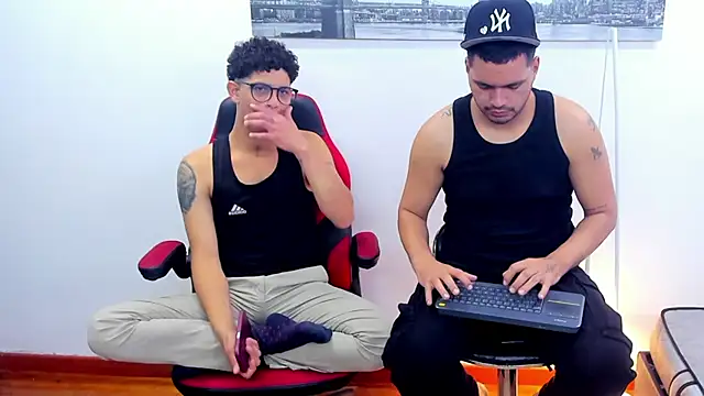 EnriquevillaF online show from 6, 2, 2025