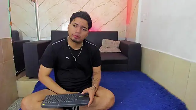 EnriquevillaF online show from 14, 9, 2025