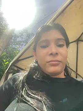 MilaRux online show from 5, 3, 2025