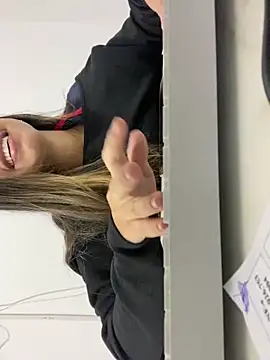 LuizaDiaz online show from 7, 2, 2025