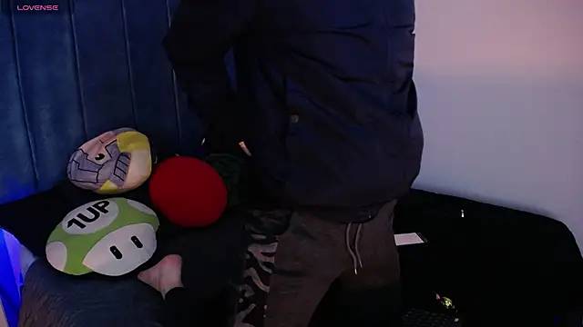 Snapshot of AlecLightwood_ chatting on 7, 1, 2025 AlecLightwood online show from 7, 1, 2025