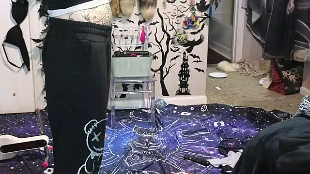 trashbrat online show from 28, 10, 2025