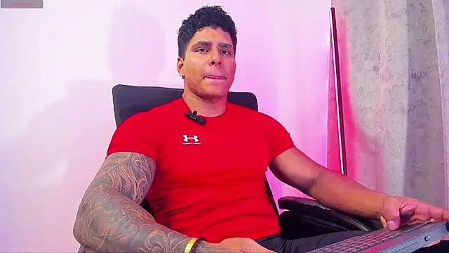 Maximoscott online show from 28, 2, 2025