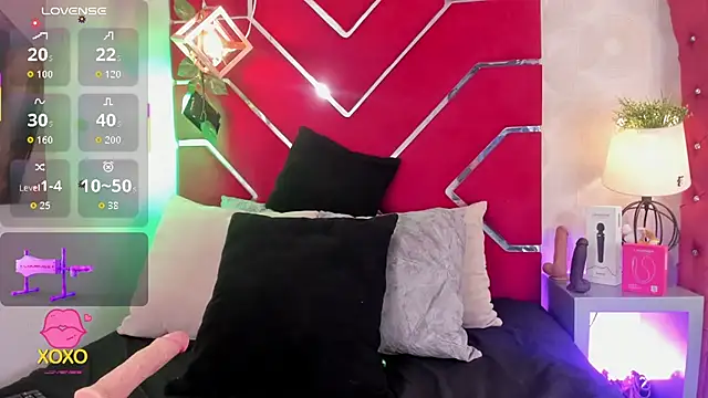 VeronicaOlson  online show from 11, 10, 2025