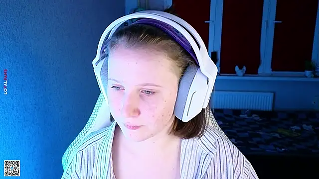 mon lola online show from 3, 10, 2025