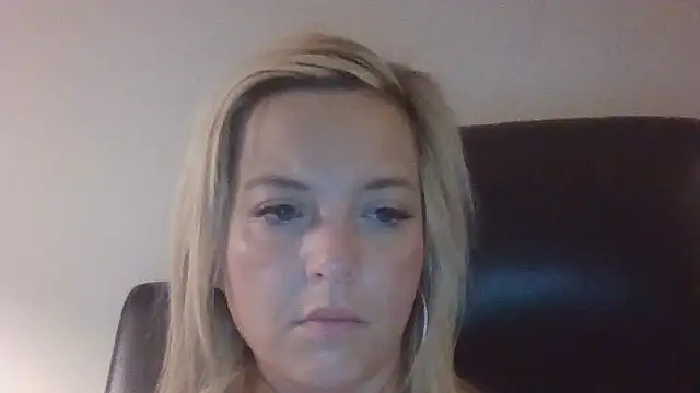 JennaLynn785 online show from 2, 2, 2025
