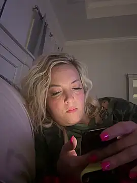 JennaLynn785 online show from 5, 2, 2025