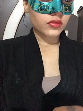 Snapshot of Tanvi_roy98 chatting on 18, 1, 2025 Tanvi roy98 online show from 18, 1, 2025