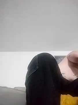 Snapshot of jayjay198080 chatting on 20, 3, 2025 jayjay198080 online show from 20, 3, 2025