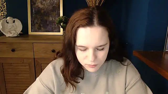 mini girly online show from 18, 12, 2025