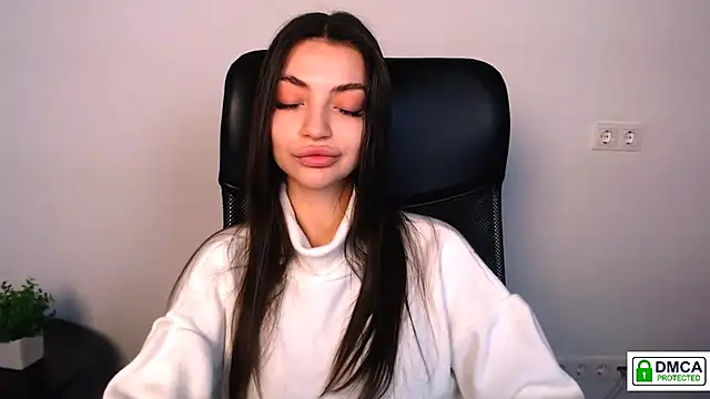 Lexi Jous online show from 18, 11, 2025