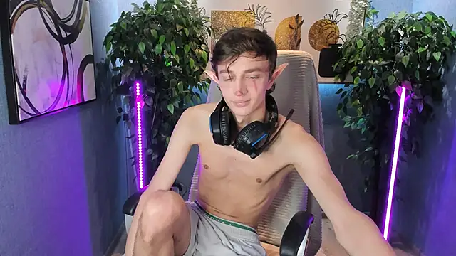 John Weasley online show from 22, 10, 2025