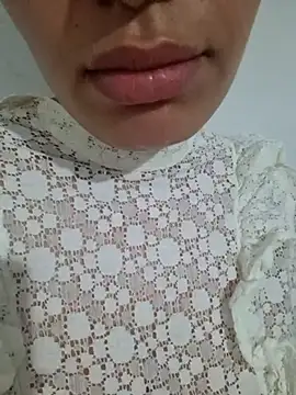 Snapshot of nonalona199999 chatting on 24, 2, 2025 nonalona199999 online show from 24, 2, 2025