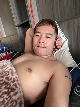 Snapshot of zxb757369 chatting on 22, 1, 2025 zxb757369 online show from 22, 1, 2025