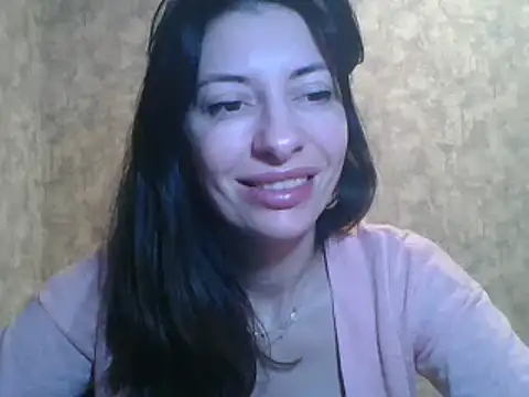 LissaBlossom online show from 1, 2, 2025