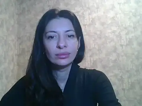LissaBlossom online show from 2, 2, 2025