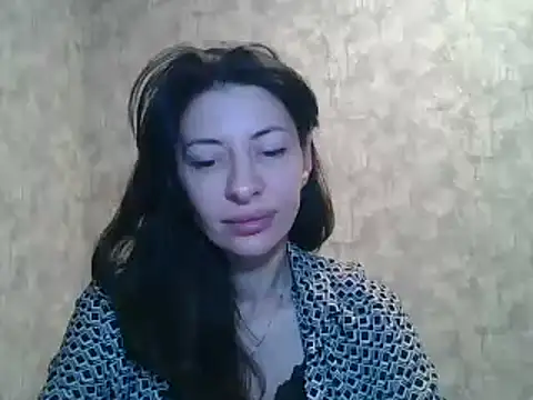 LissaBlossom online show from 21, 2, 2025