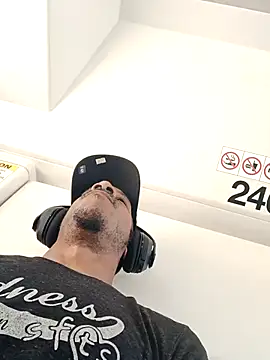 MrDaddyBbSnake online show from 4, 10, 2025