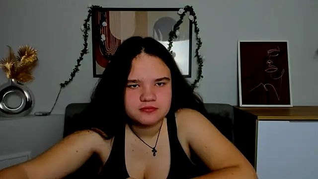 AdeleCruz online show from 14, 2, 2025