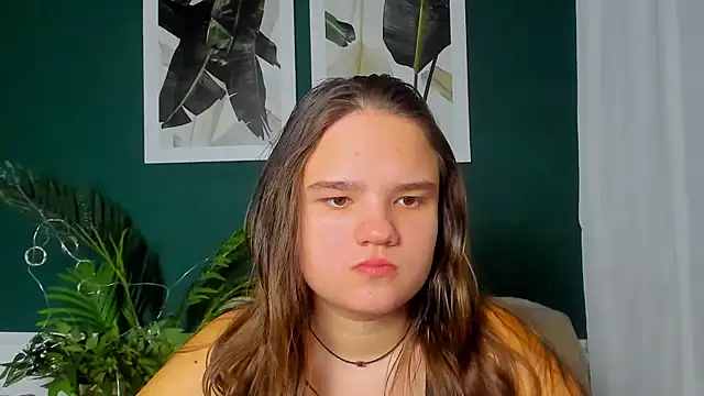 Snapshot of AdeleCruz chatting on 21, 2, 2026 AdeleCruz online show from 21, 2, 2026