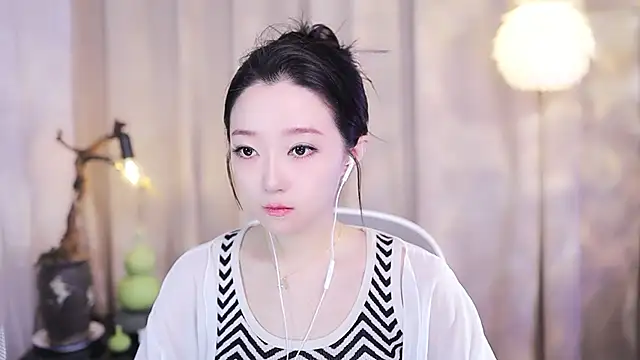 Zoe-99 online show from 5, 11, 2025