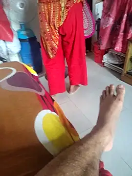 Snapshot of Horny_Desi_Girl chatting on 15, 10, 2025 Horny Desi Girl online show from 15, 10, 2025