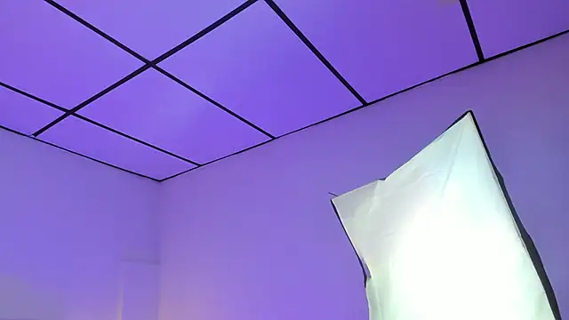 kathy bakerr online show from 29, 11, 2025