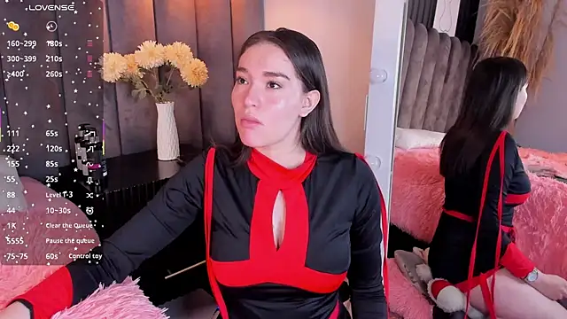 chelsea bolton  online show from 31, 10, 2025