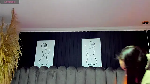 chelsea bolton  online show from 25, 11, 2025