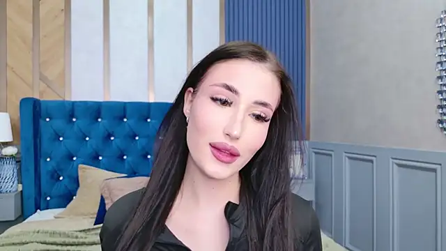 EmmaLawrens online show from 19, 3, 2025