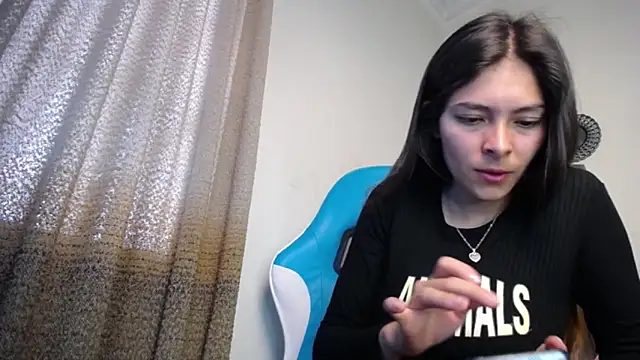 Aleska Miami online show from 4, 11, 2025