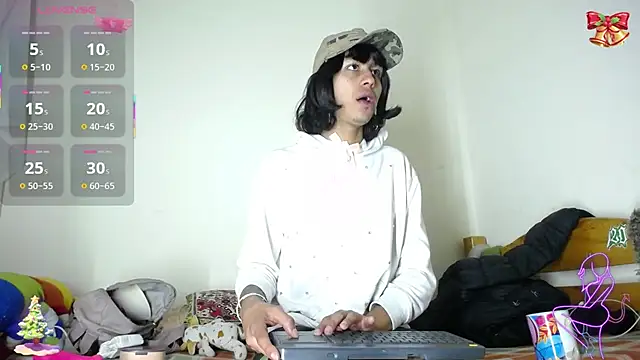 boysLittle online show from 19, 12, 2025