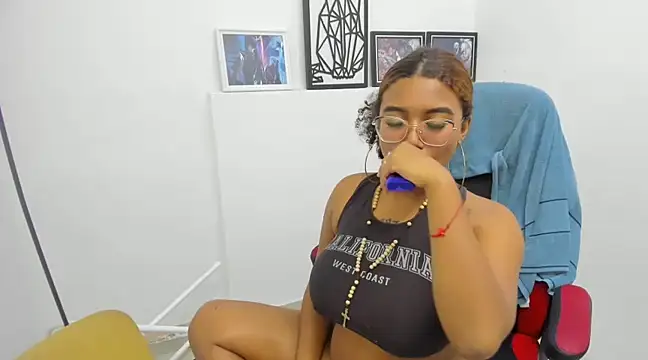 Sofia Boobs19 online show from 14, 1, 2025