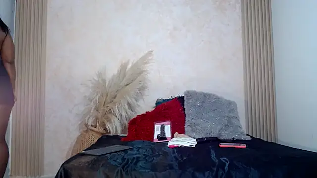 RAICHELLCOOPER1 online show from 16, 11, 2025