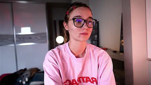 ileanacampbe online show from 25, 10, 2025