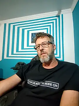 itsmeyes69 online show from 19, 2, 2025