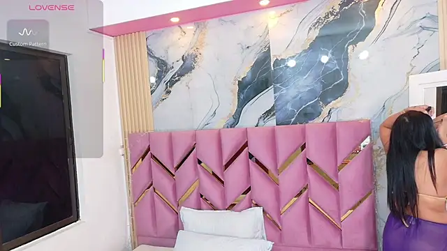 hotiergirl online show from 31, 10, 2025